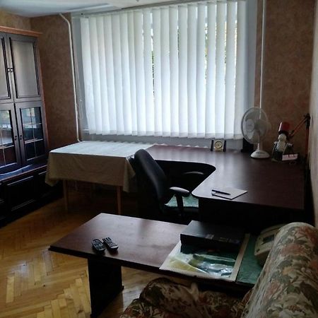 4-X Apartments Center Wi-Fi С 3-Мя Спальнями 95М2 Czernihów Zewnętrze zdjęcie