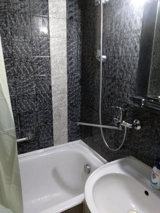4-X Apartments Center Wi-Fi С 3-Мя Спальнями 95М2 Czernihów Zewnętrze zdjęcie